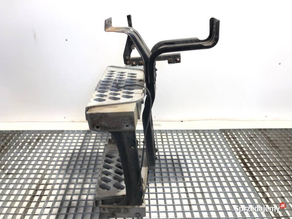 STOPIEŃ KABINY PRAWY VOLVO FH II 82355197 128 podkarpackie