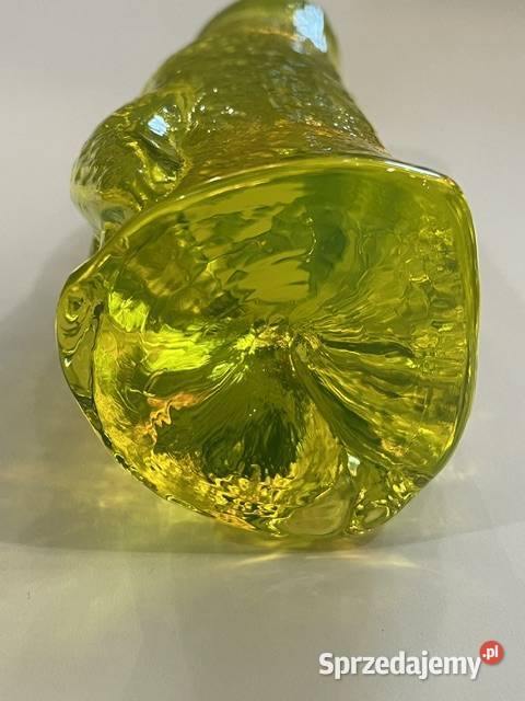 Figurka pingwina ze szkła uranowego Kraków