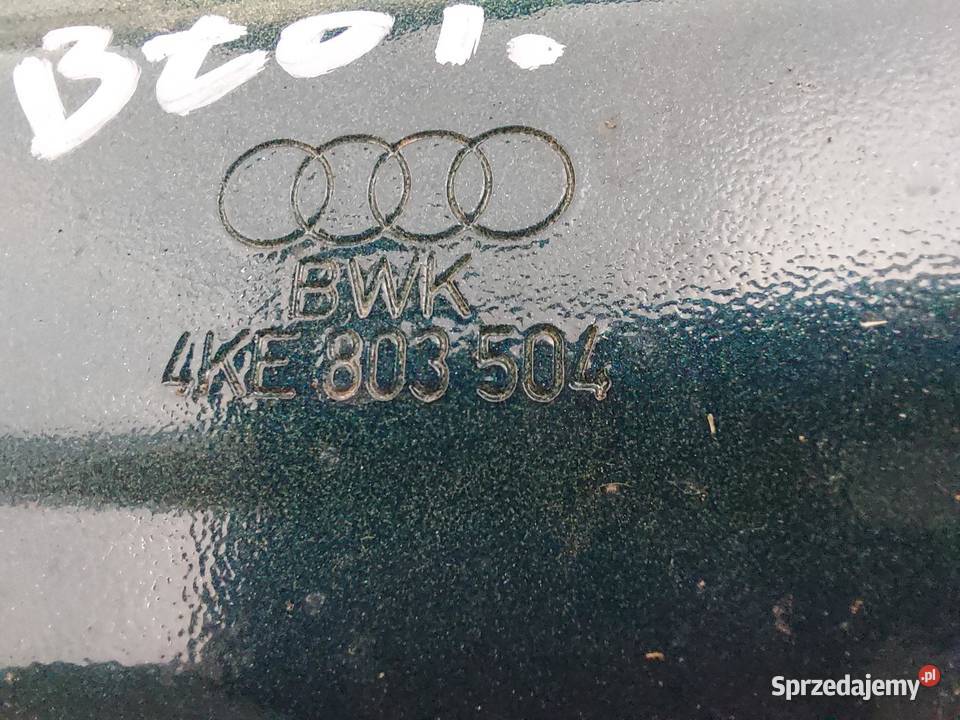 Audi Q8 ETRON SUV 4KE mocowanie wspornik