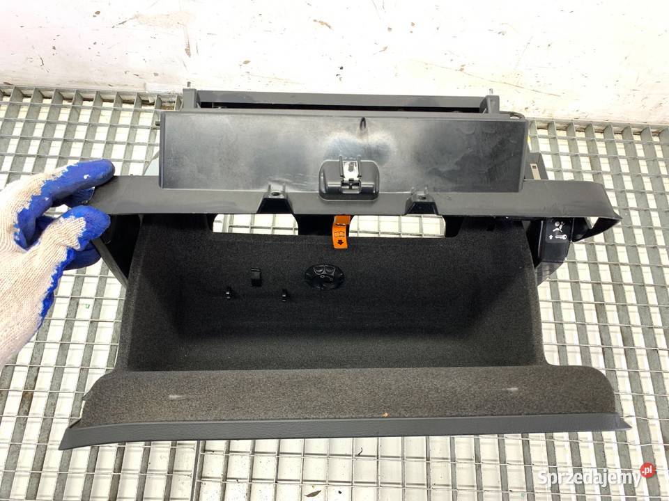 SCHOWEK PASAŻERA VW PASSAT B6 Kombi 0511