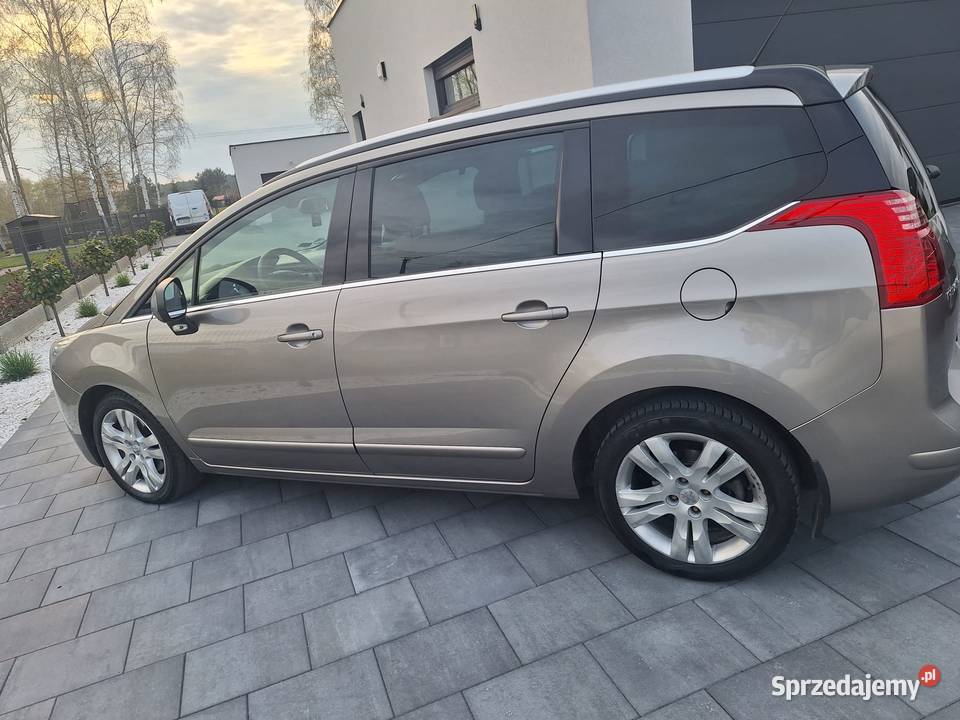 Peugeot 5008 diesel nieuszkodzony Mielec sprzedam