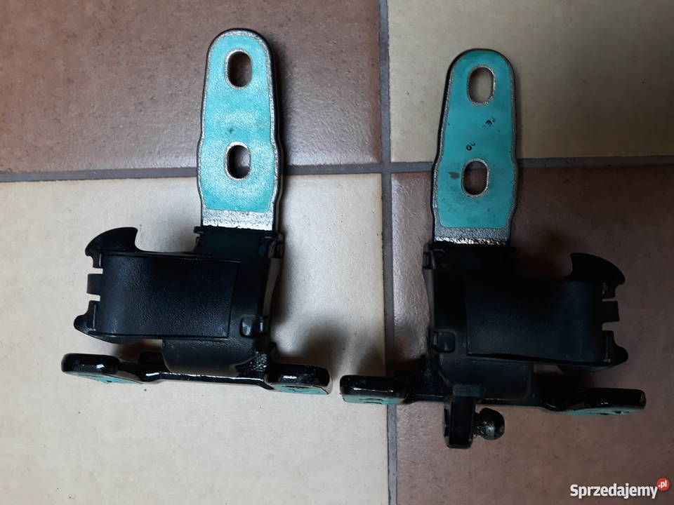 Zawiasy tylnej klapy Mercedes GLC Niedrzwica Duża sprzedam