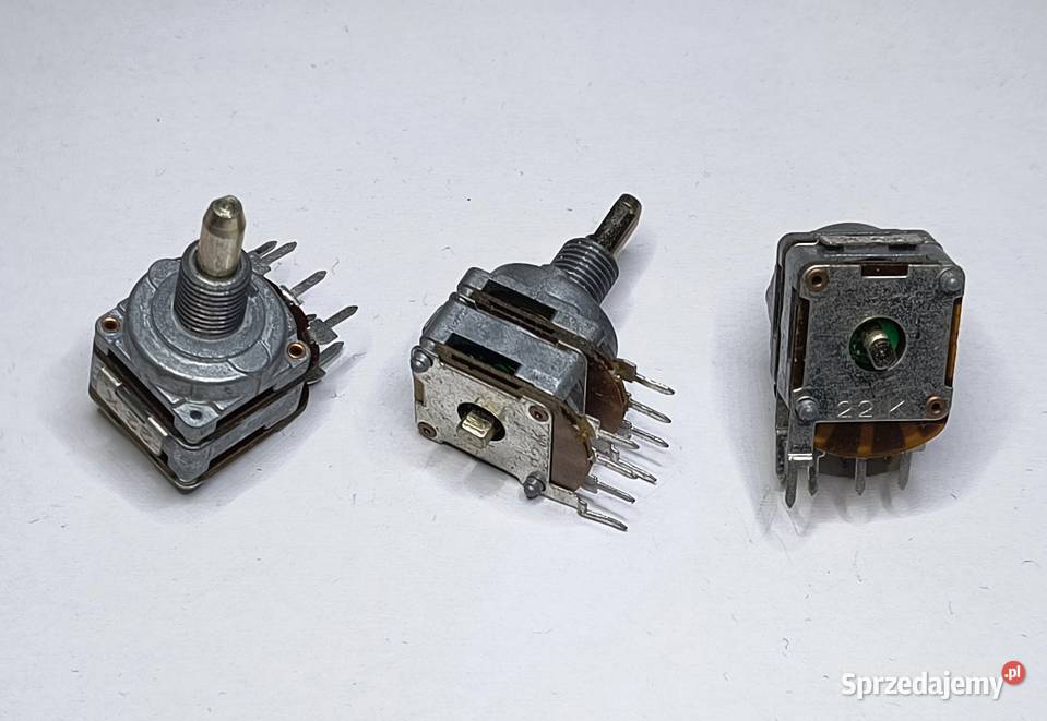 Potencjometr 2x22k Ruwido oś 4mm Gdańsk sprzedam