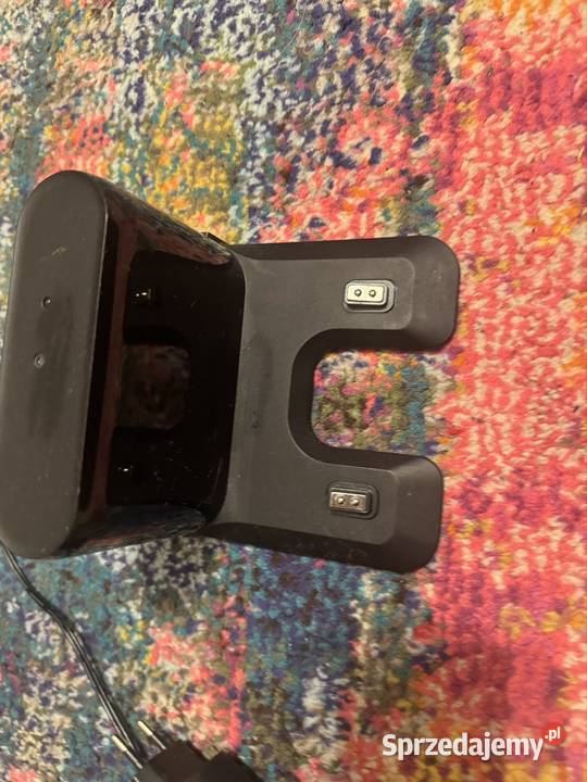 Odkurzacz autonomiczny samojezdny ze stacją Kalisz