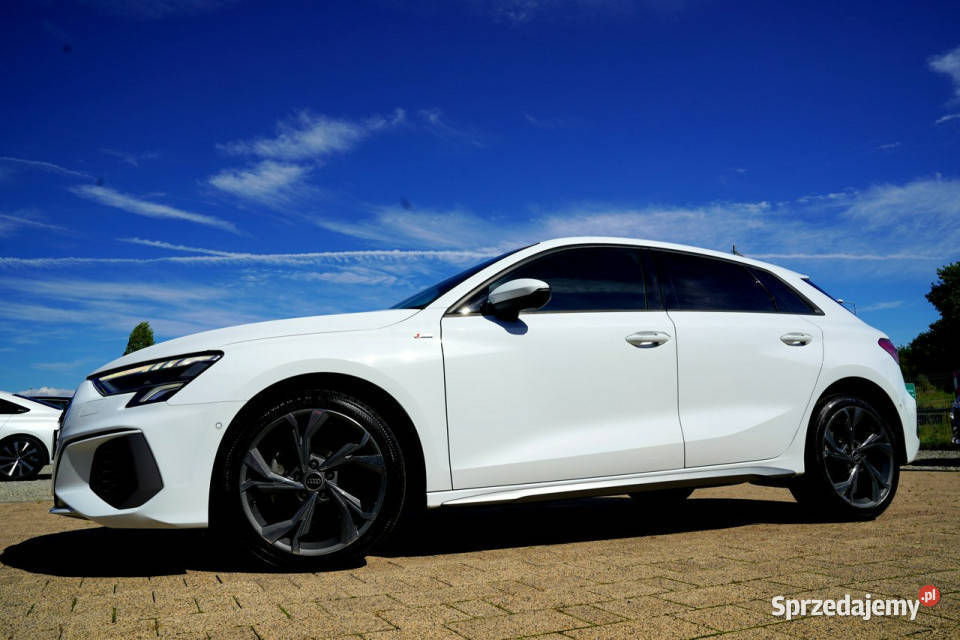 Audi A3 Sportback S LINE skóra KAMERA virtual Audi