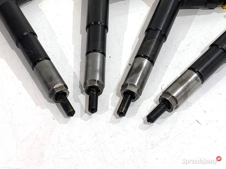 WTRYSKIWACZE KOMPLET OPEL ASTRA H 8973762703 17 sprzedam