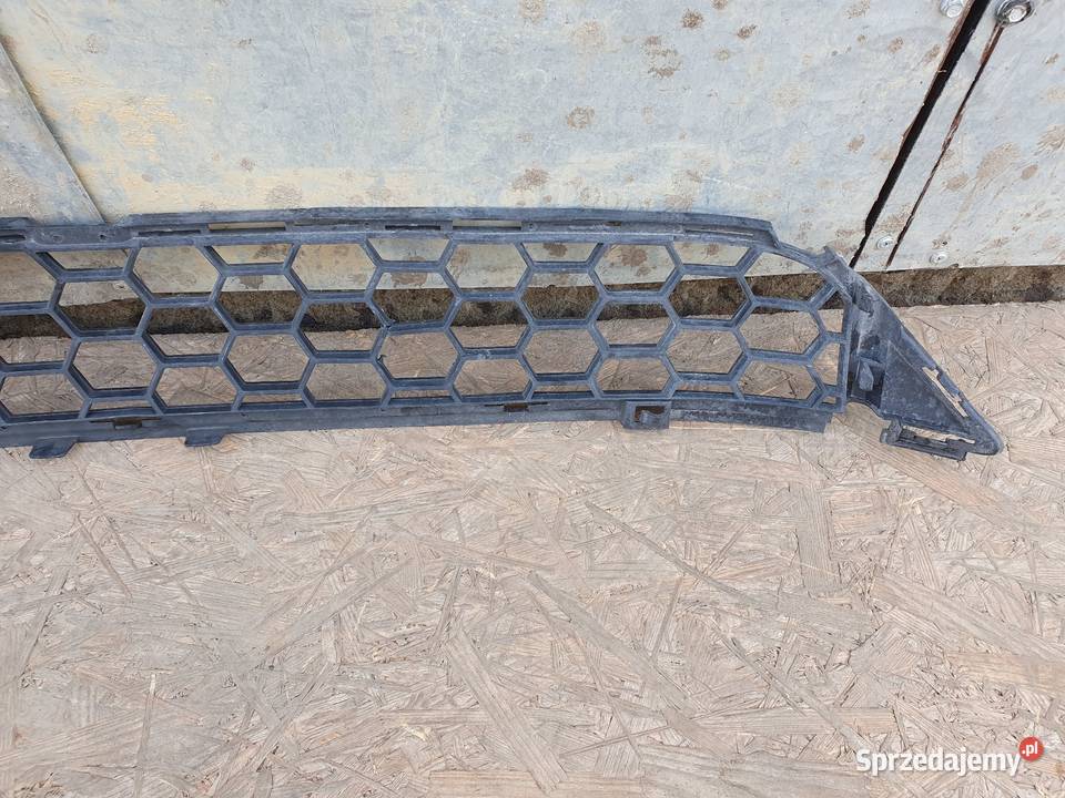 VOLVO V60 S60 LIFT RDESIGN KRATKA ZDERZAKA PRZÓD listwy na zderzak Międzychód