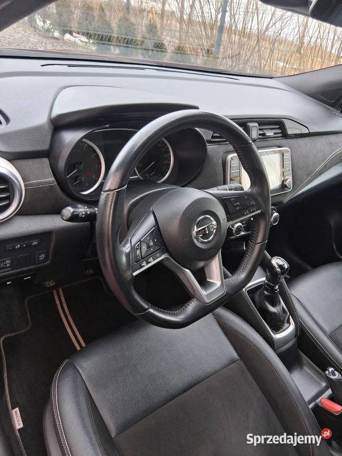 Nissan Micra nsport czerwony