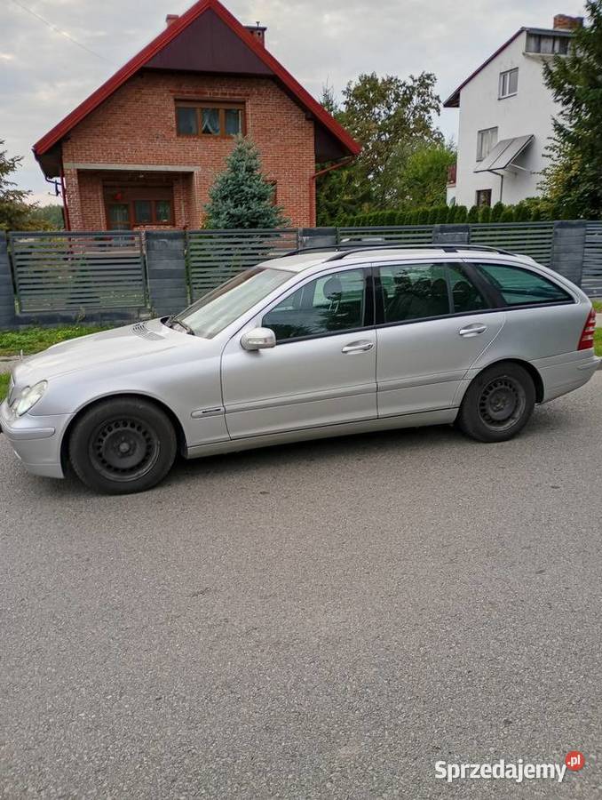 Mercedes Benz C klasa w203 uszkodzony Dębowa Kłoda