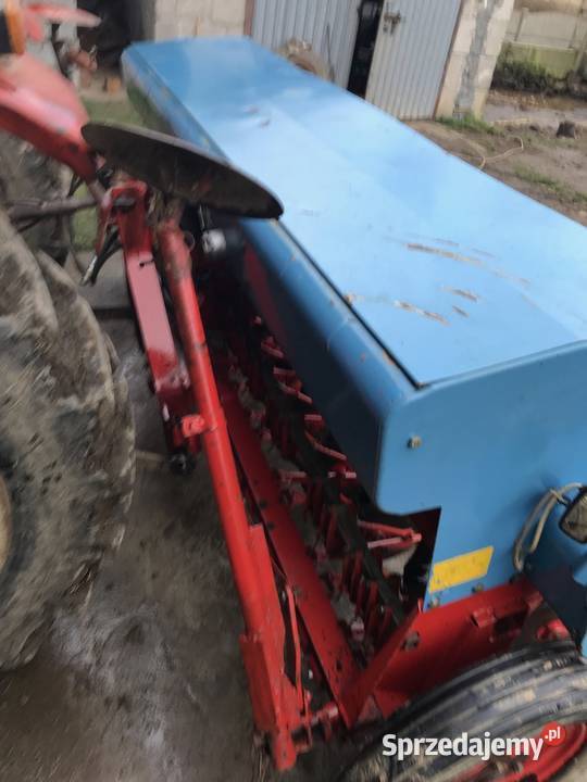 Siewnik zbożowy Isaria 700SM Sadzenie/siewniki Strojców