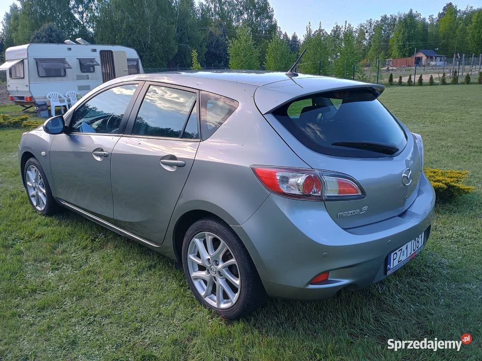 Mazda 3 16 benzyna 105 mały przebieg 100 manualna Radom