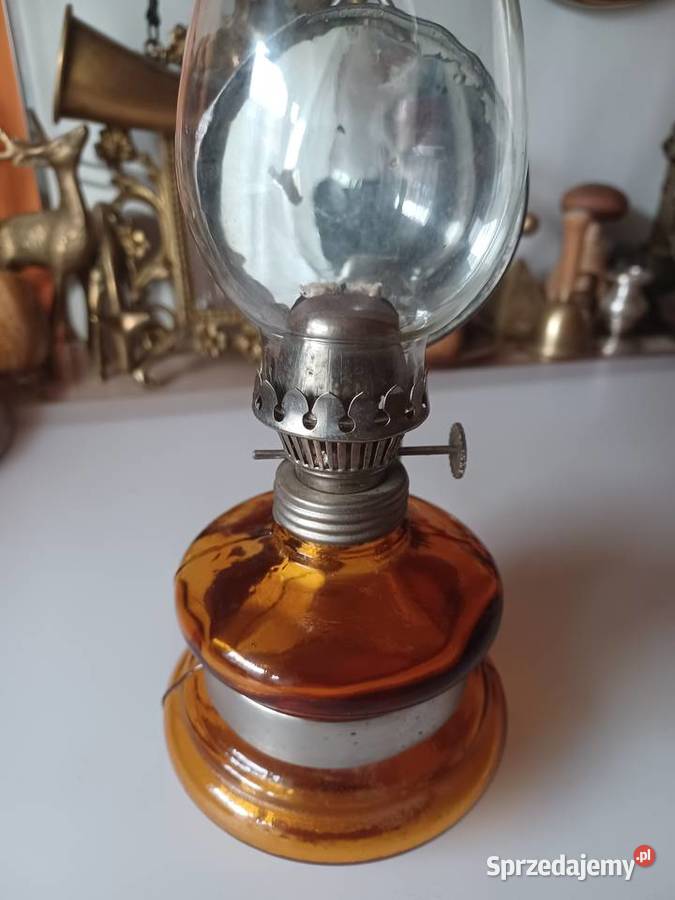 Naftowa lampa z czasów PRL Poznań