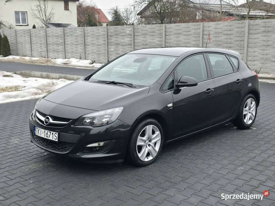Opel Astra 14 Benzyna Serwisowany Gwarancja podgrzewane fotele