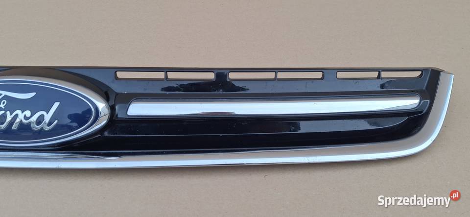 FORD KUGA MK2 ESCAPE GRILL ATRAPA CHŁODNICY lubuskie Bieleń