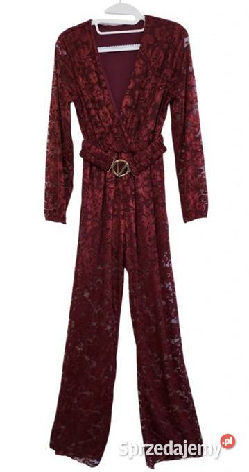 Kombinezon z koronki na podszewce w kolorze Wejherowo