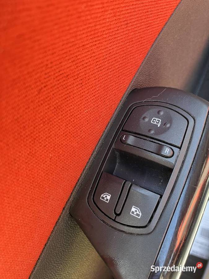 Opel Corsa D najbogatsza wersja Cosmo