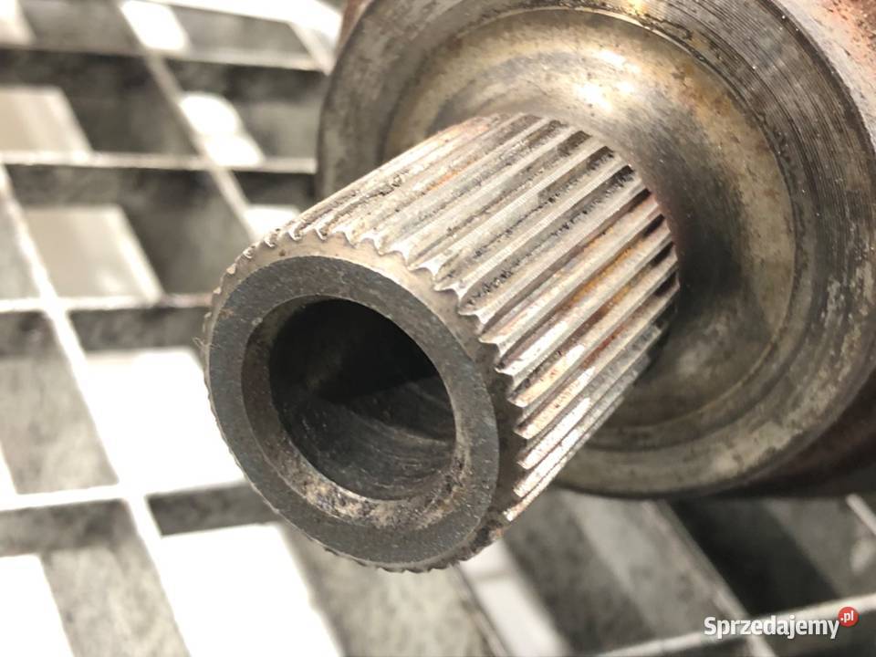 PÓŁOŚ PRAWY PRZÓD AUDI A3 8V 5Q0407272BL 20 190 osobowe Półosie