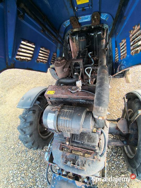 Ciągnik Foton lovol 404 moc 40 4x4 Kielce sprzedam