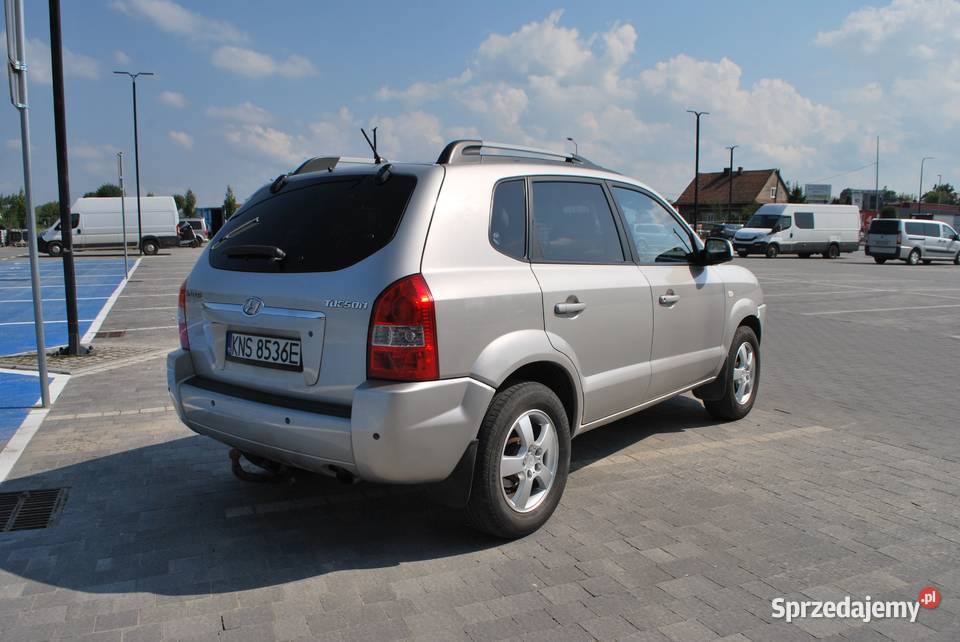 Hyundai Tucson 20 Benzyna 140 Klima bluetooth hak Nowy Sącz