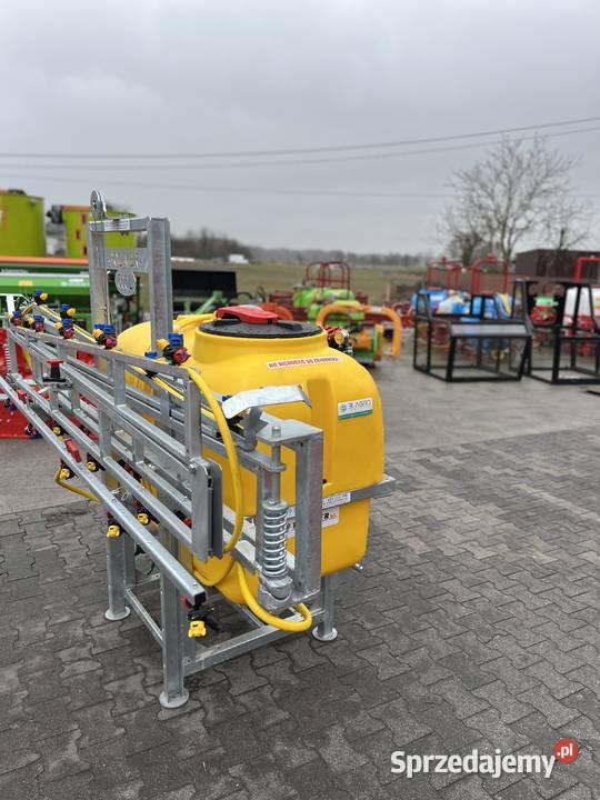 Opryskiwacz polowy zawieszany 600l Polimer 12m3 nieuszkodzony Opryskiwacze warmińsko-mazurskie Iława