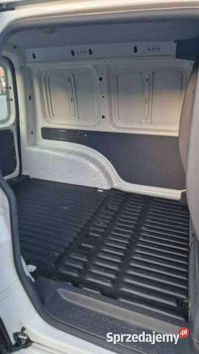 Volkswagen Caddy 127 CADDY 12 TSI Benzyna 86 Głogówek