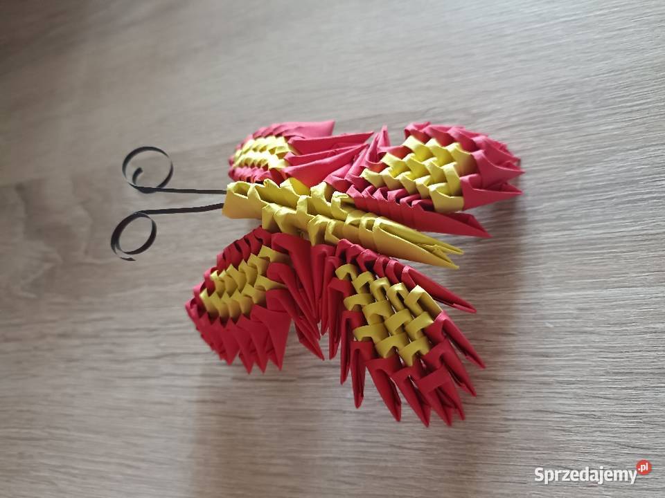 Motyl CzerwonoŻółty Origami Modułowe 3D pomorskie Kwidzyn