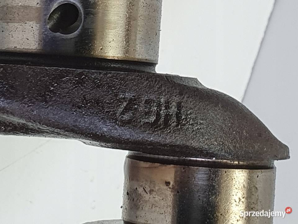 Peugeot 308 14 VTi WAŁ KORBOWY 7534733 8FS Rudka