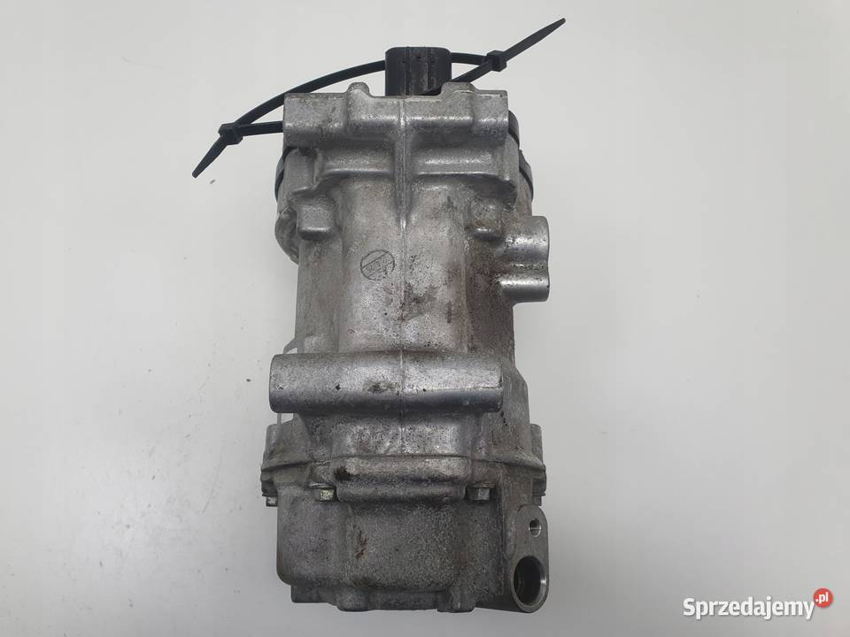 SPRĘŻARKA KLIMATYZACJI Toyota Yaris IV 15 H