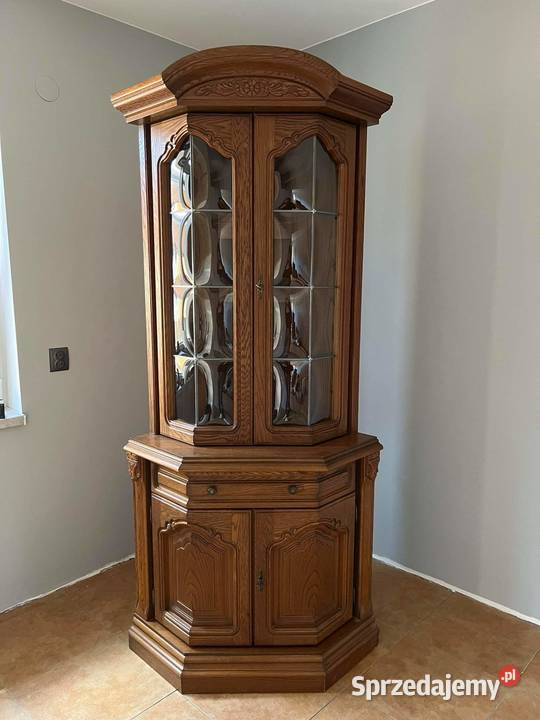 Witryna narożna Tokary