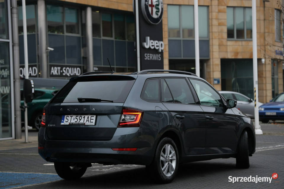 koda Fabia 10 TSI Ambition Plus III 2014 Rok produkcji 2021 Tychy