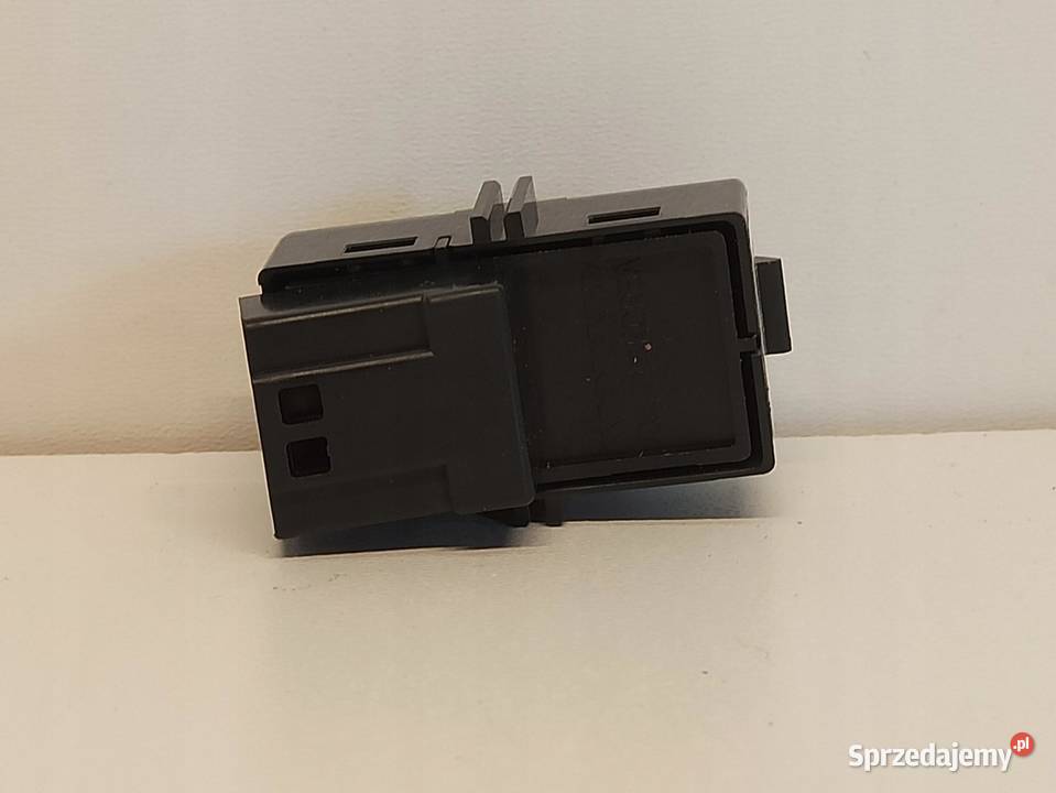 VOLVO V70 PRZEŁĄCZNIK BLOKADY DRZWI 31343100