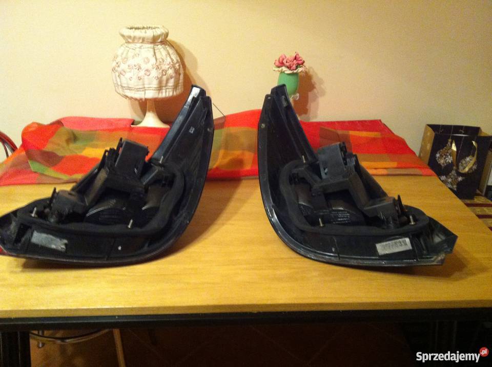 BMW E60 laserowane oryginalnelampy tylneKomplet osobowe