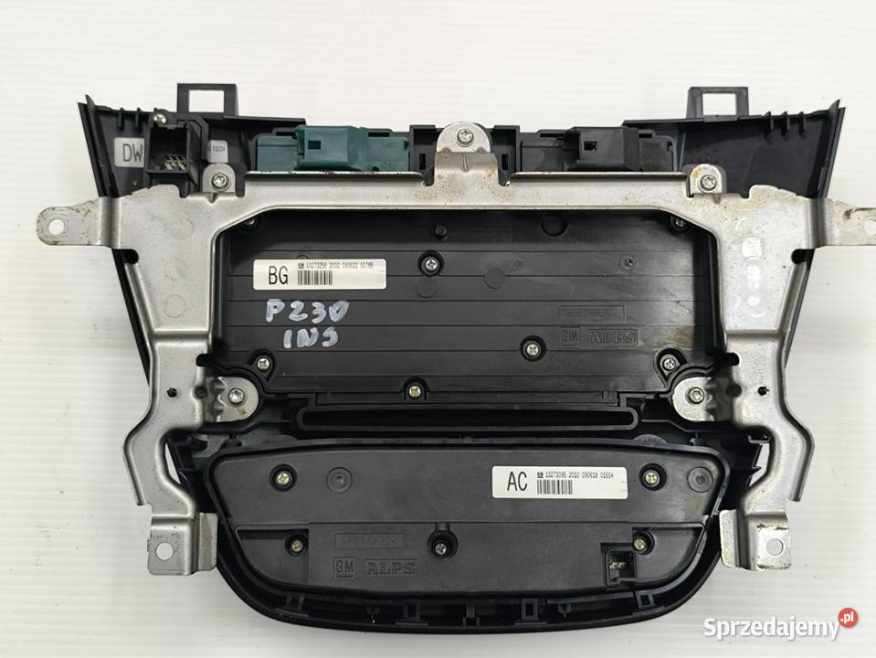 PANEL RADIA NAWIGACJI OPEL INSIGNIA A KOMBI