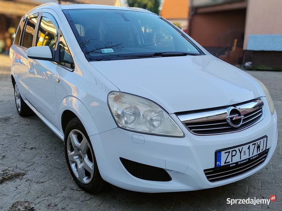 2008 Opel Zafira B 22 benzyna 228000km Dolice
