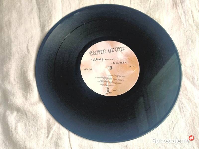 China Drum Fall Into Place 10UK Maxi