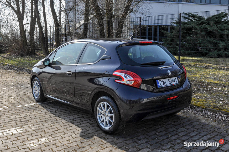Peugeot 208 2014 r 93 Wrocław sprzedam