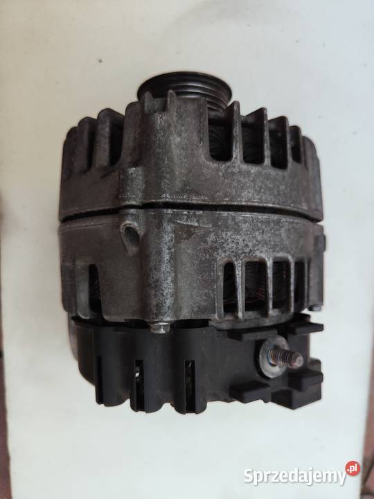 Alternator Valeo 7807187 BMW F01 F02 F03 F04 F07 Poznań sprzedam