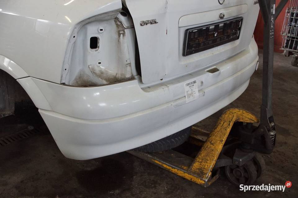 ZDERZAK TYŁ OPEL ASTRA G 10L BIAŁY