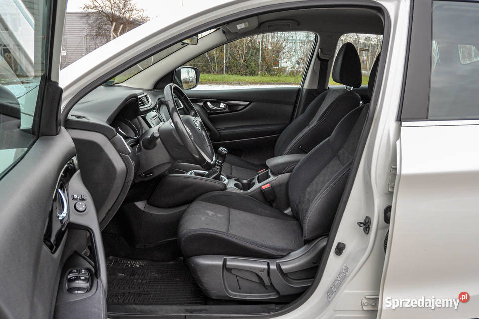 Nissan Qashqai Salon 114 Bezwypadkowy 2016 r Wrocław