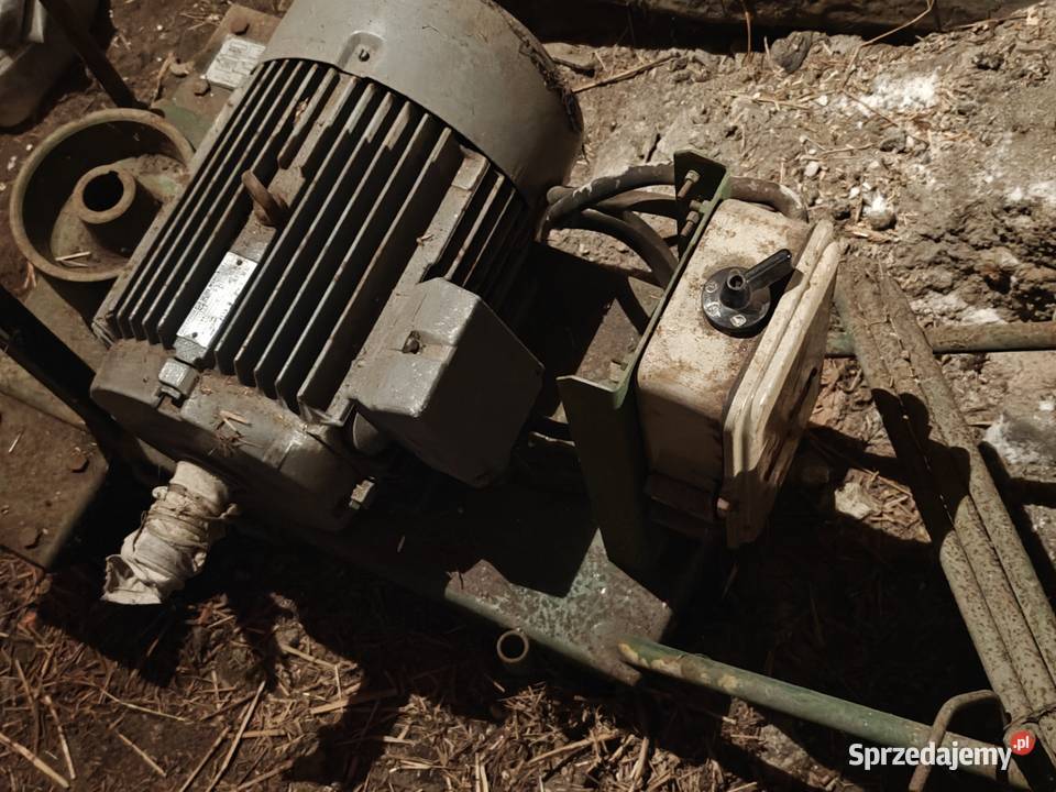 Zespół napędowy przewoźny typ C 708 75 kW 380 V Kraków