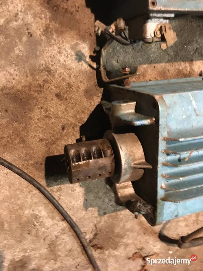 Silnik elektryczny sterownie z podnośnika Pokój sprzedam