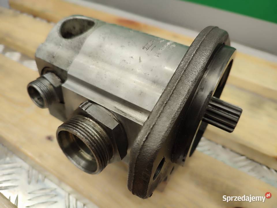 Pompa hydrauliczna zębata DEUTZ FAHR AGROTRON Pozostałe Wilkowo sprzedam