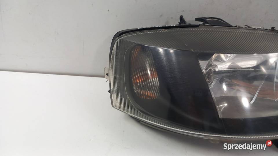OPEL ASTRA G II LAMPA PRZÓD PRAWA EU Zbierkowo sprzedam
