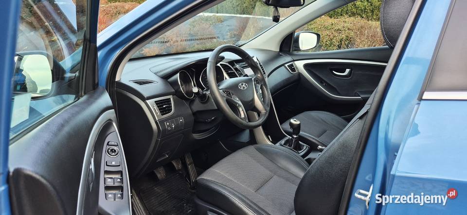 HYUNDAI I30 16B FULL KEYLESS SKÓRY LED 2x PDC czujnik parkowania małopolskie Zalasowa sprzedam