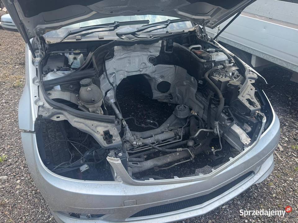 Karoseria bez silnika Mercedes E320 W204 Sport 224KM podlaskie Białystok