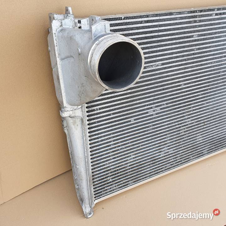 ACTROS MP4 chłodnica powietrza intercooler Bieleń