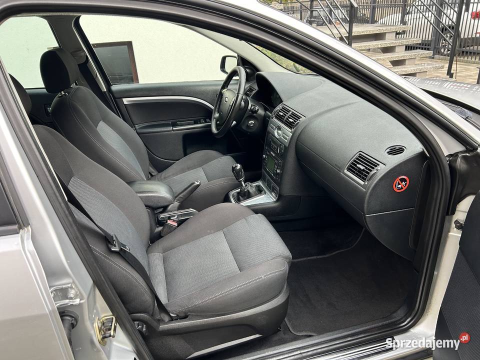 Ford Mondeo 18i Ghia Climatronic Navi Alumy MP3 wielkopolskie Ostrzeszów