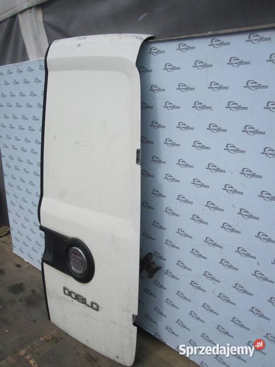 DOBLO II COMBO D 12r drzwi prawe tył