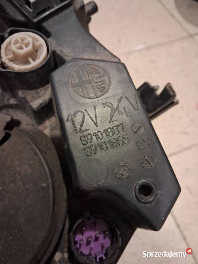 Alfa Romeo Mito lampa prawa przednia zwykla 0818 Lampy przednie podkarpackie Stalowa Wola sprzedam