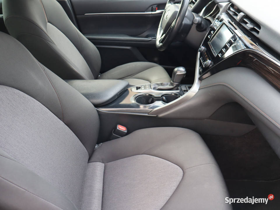 Toyota Camry 25 Hybrid autoalarm Camry Katowice sprzedam